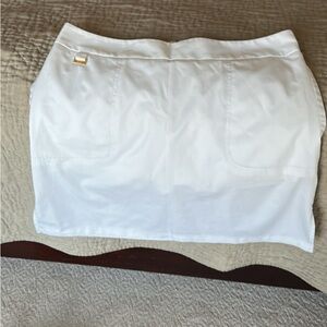 VVines White Golf Skort